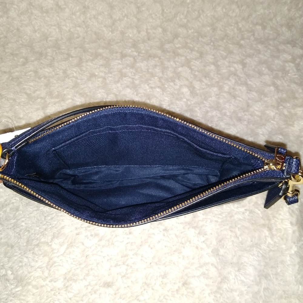 *SOLD* Coach Crossgrain Leather Pop Pouch (F65807) - Picture 7 of 7